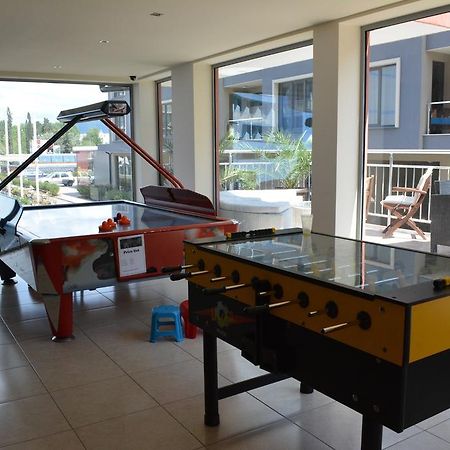 סאני ביץ' Tia Maria Hotel מראה חיצוני תמונה