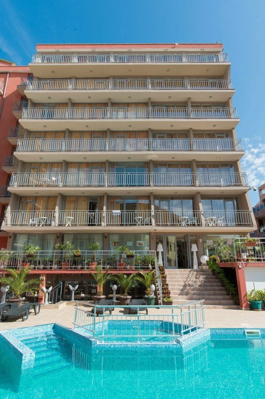 סאני ביץ' Tia Maria Hotel מראה חיצוני תמונה